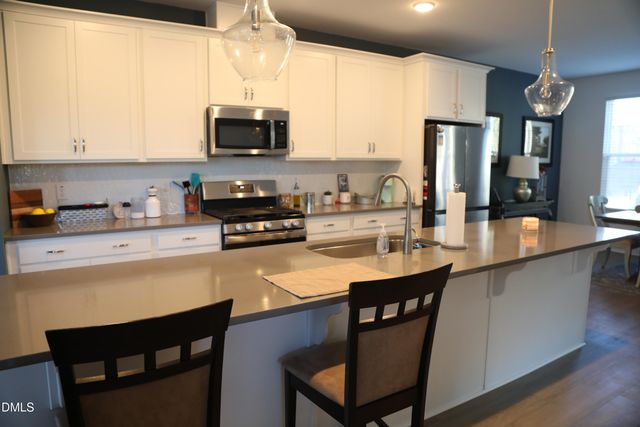 2011 Becca Court, Apex, NC 27502