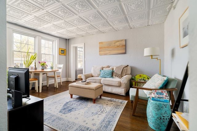 90 Kilsyth Road 31, Boston, MA 02135