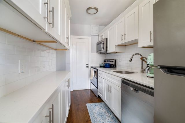 90 Kilsyth Road 31, Boston, MA 02135