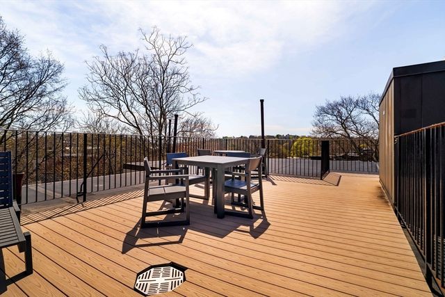 90 Kilsyth Road 31, Boston, MA 02135