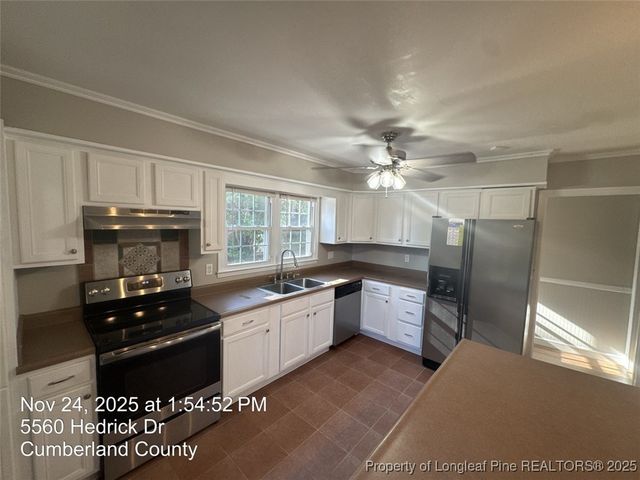 5560 Hedrick Drive, Fayetteville, NC 28303