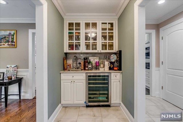 476 Ivy Avenue, Haworth, NJ 07641