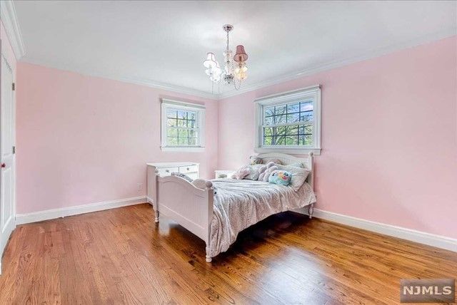 476 Ivy Avenue, Haworth, NJ 07641