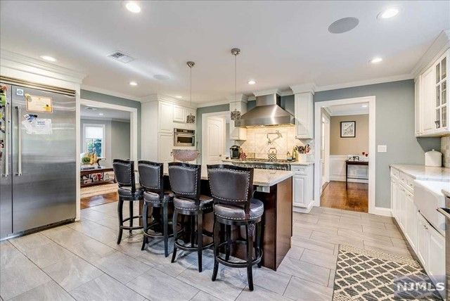 476 Ivy Avenue, Haworth, NJ 07641