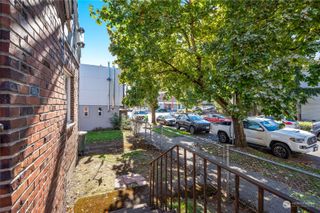 324 25th Avenue S, Seattle, WA 98144