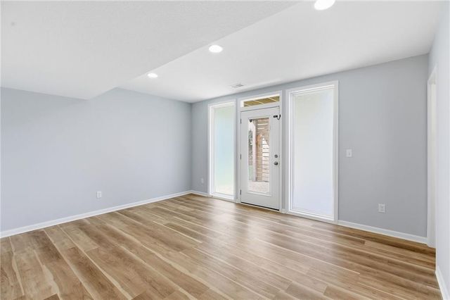 12301 S Burr Oak Circle, Peculiar, MO 64078