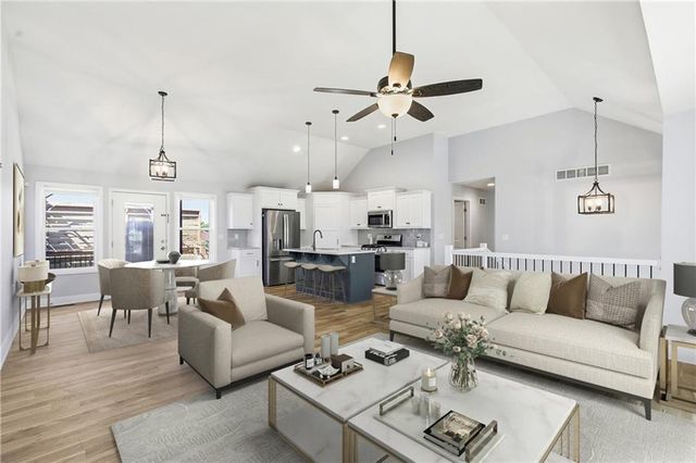 12301 S Burr Oak Circle, Peculiar, MO 64078