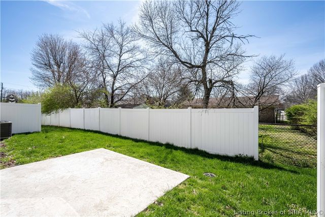 3007 Bales Way, Jeffersonville, IN 47130