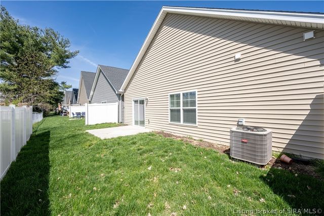 3007 Bales Way, Jeffersonville, IN 47130