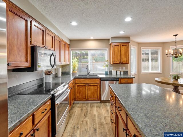 31070 SW Willamette Wy, Wilsonville, OR 97070