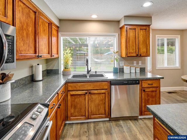 31070 SW Willamette Wy, Wilsonville, OR 97070