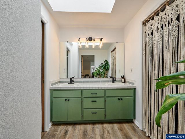 31070 SW Willamette Wy, Wilsonville, OR 97070