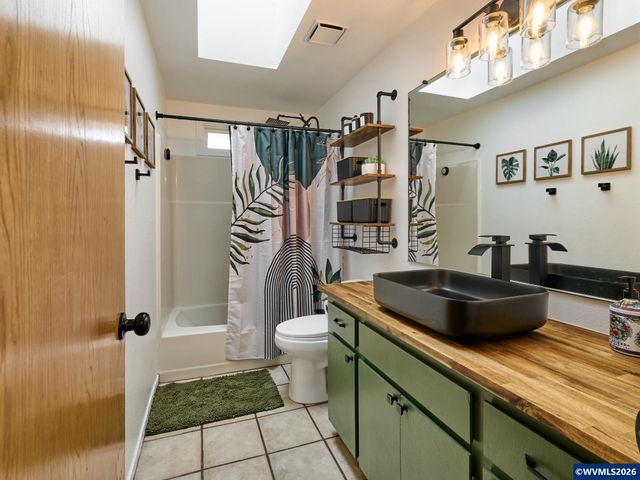 31070 SW Willamette Wy, Wilsonville, OR 97070