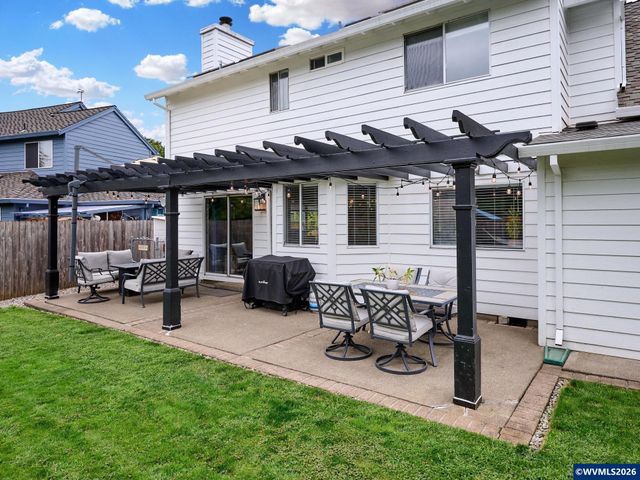 31070 SW Willamette Wy, Wilsonville, OR 97070