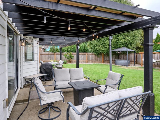 31070 SW Willamette Wy, Wilsonville, OR 97070