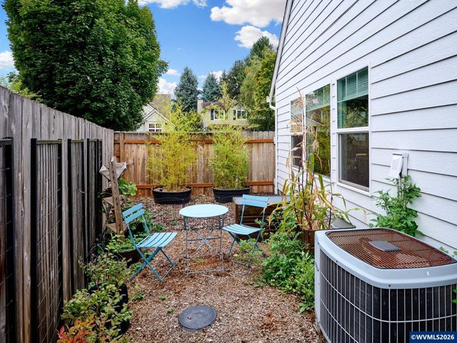 31070 SW Willamette Wy, Wilsonville, OR 97070