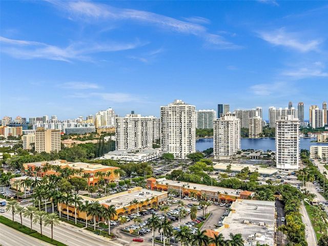 2780 NE 183rd Street 302, Aventura, FL 33160