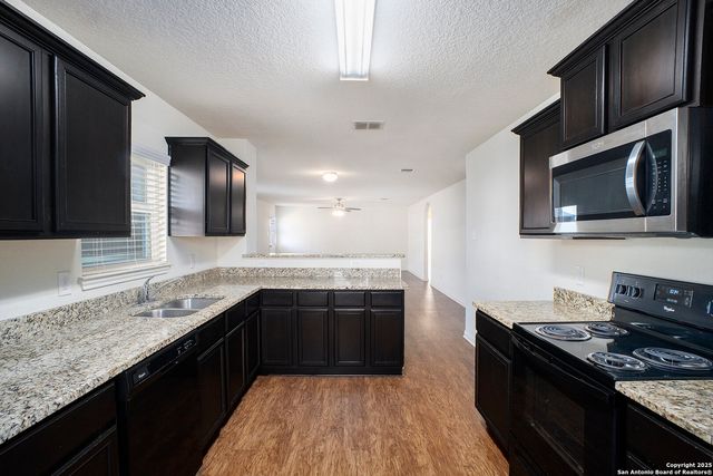 12207 Siragusa, San Antonio, TX 78252