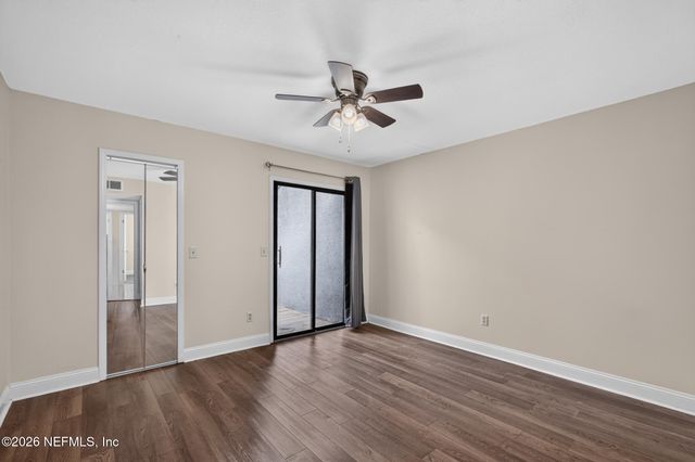 3313 W DONZI Way, Jacksonville, FL 32223