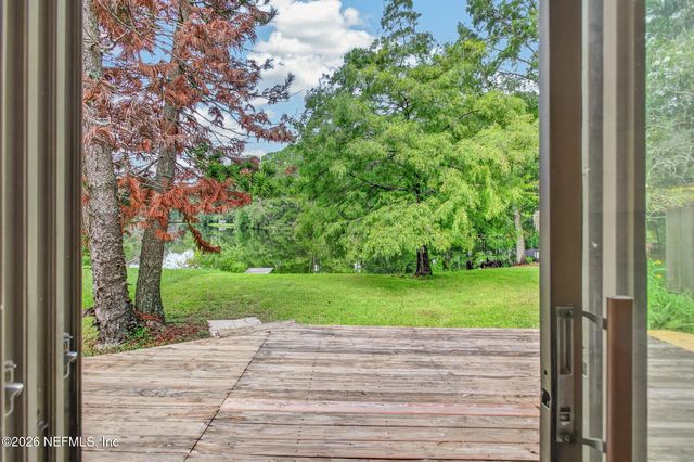 3313 W DONZI Way, Jacksonville, FL 32223