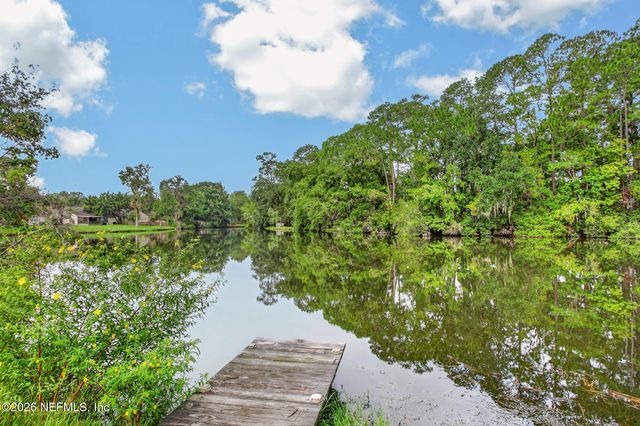 3313 W DONZI Way, Jacksonville, FL 32223