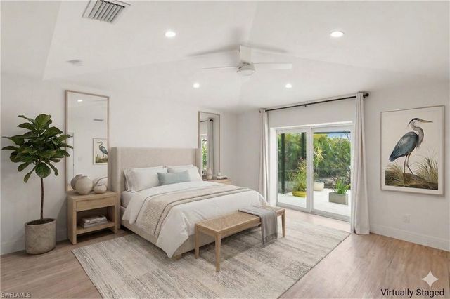 2178 Pine Woods CIR 25, Naples, FL 34105