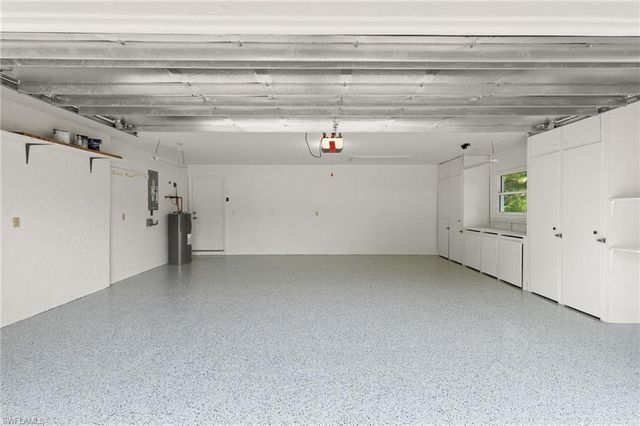 2178 Pine Woods CIR 25, Naples, FL 34105