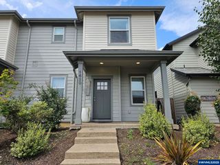 1620 Barberry Av, Dallas, OR 97338