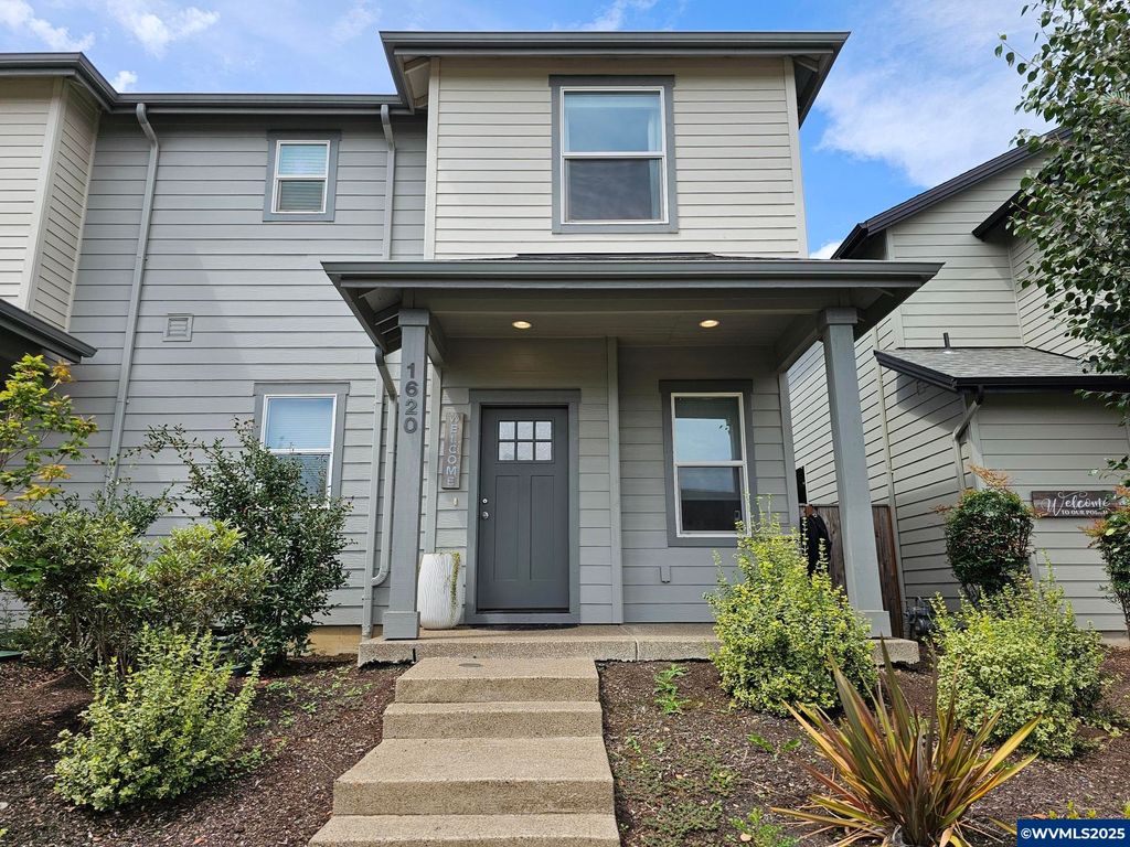1620 Barberry Av, Dallas, OR 97338