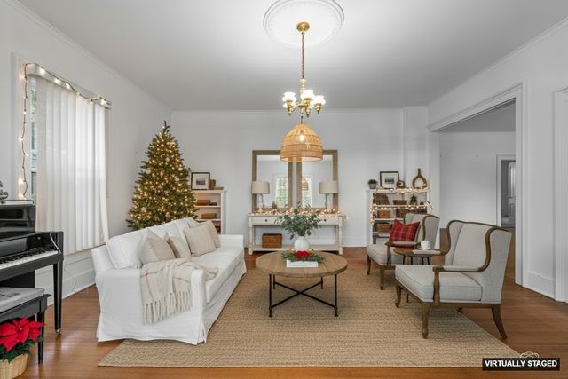 309 E 3rd Street, Sandwich, IL 60548