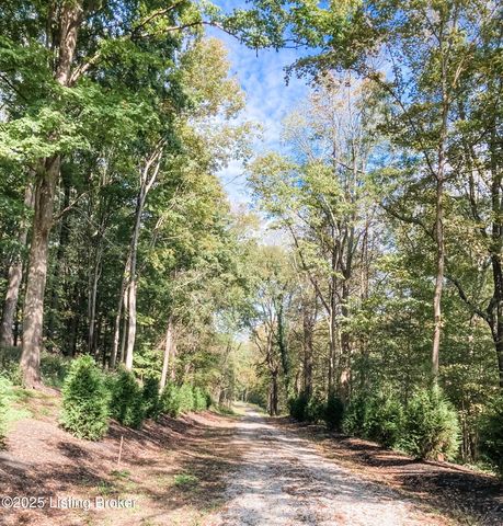 7909 Barbour Manor Dr, Louisville, KY 40241