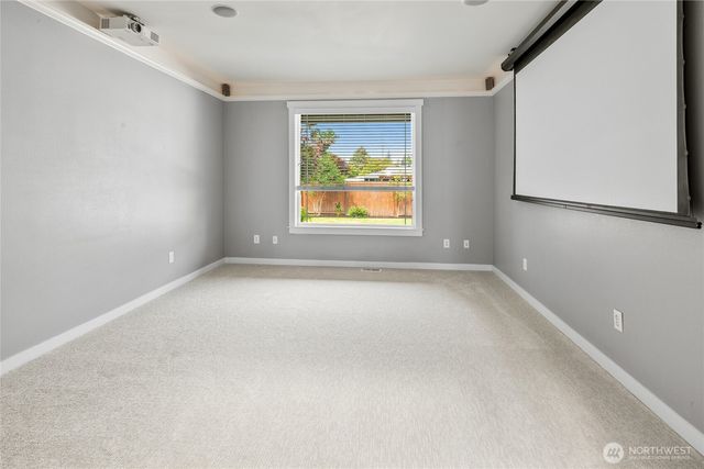 418 20th Street NW, Puyallup, WA 98371