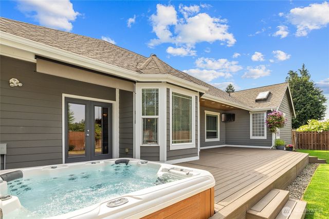 418 20th Street NW, Puyallup, WA 98371