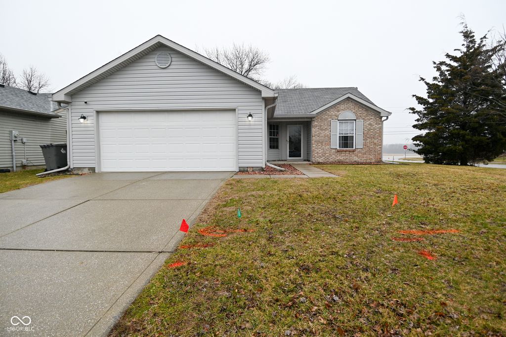 5745 Prairie Meadow Drive, Indianapolis, IN 46221