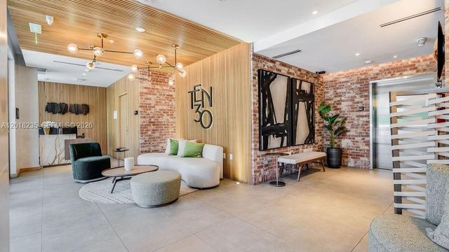 1030 15th St 201, Miami Beach, FL 33139