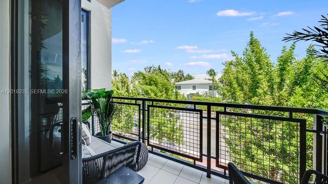 1030 15th St 201, Miami Beach, FL 33139
