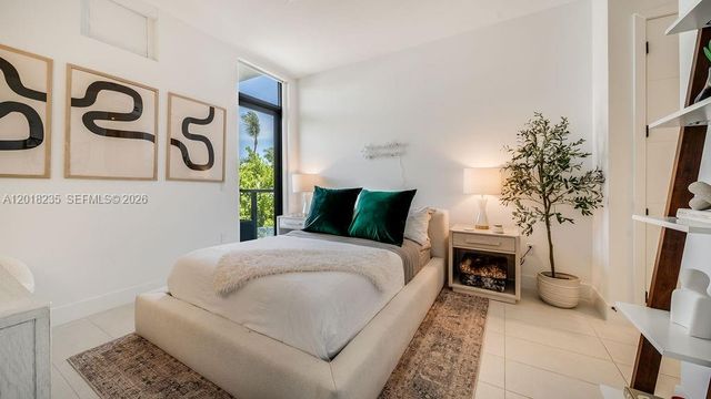 1030 15th St 201, Miami Beach, FL 33139