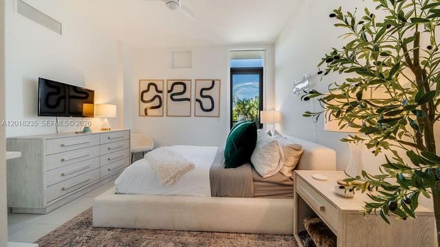 1030 15th St 201, Miami Beach, FL 33139