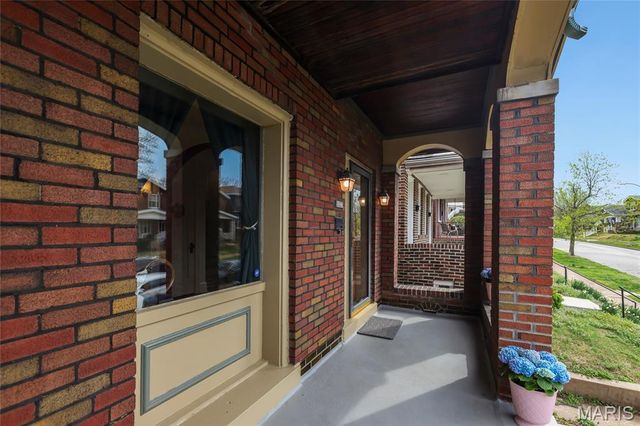 5327 Itaska Street, St Louis, MO 63109