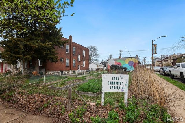 5327 Itaska Street, St Louis, MO 63109