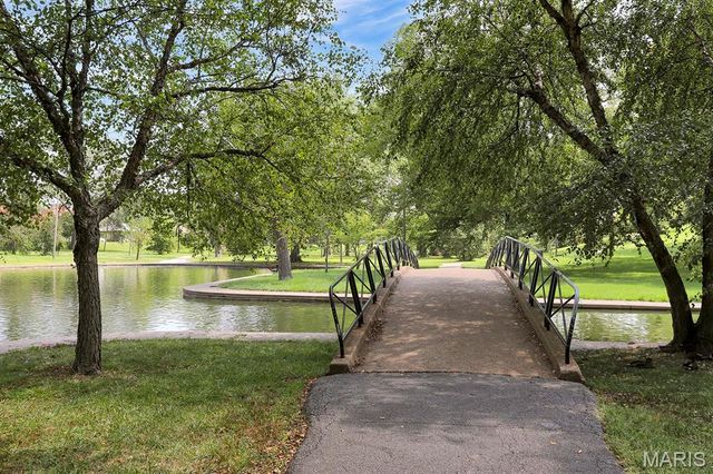 5327 Itaska Street, St Louis, MO 63109