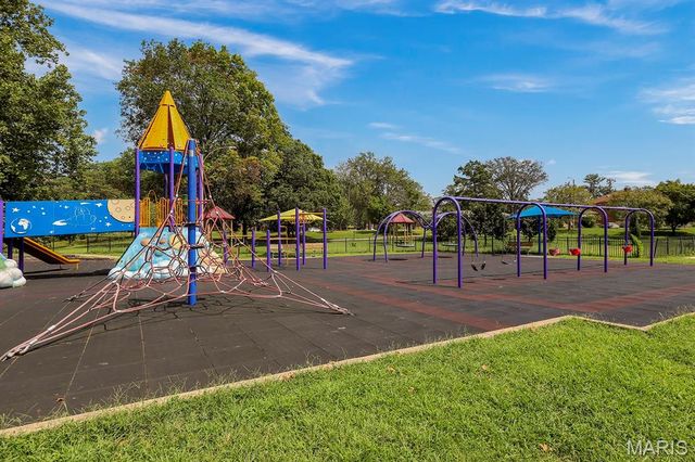 5327 Itaska Street, St Louis, MO 63109