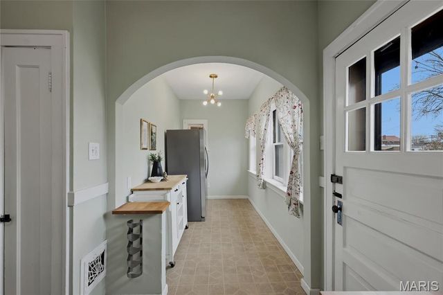 5327 Itaska Street, St Louis, MO 63109