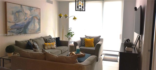 7661 NW 107th Ave 501, Doral, FL 33178