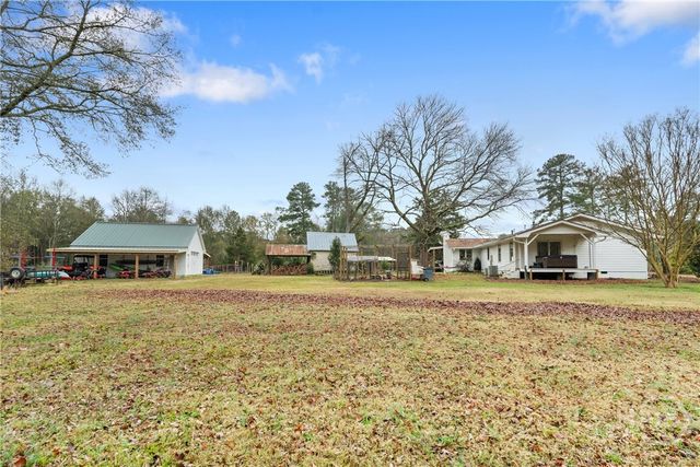 4535 S Barnett Shoals Road, Athens, GA 30605