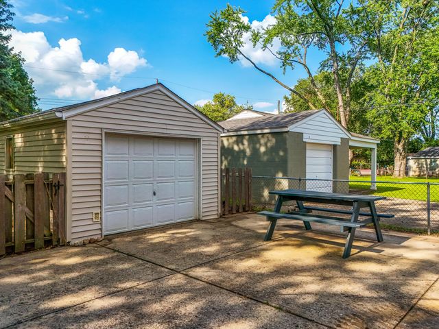 4522 Bolon Avenue, Hilliard, OH 43026