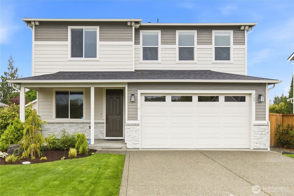 164 Hogan Drive, Enumclaw, WA 98022