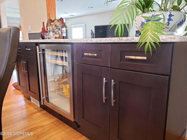 9 Winthrop Place, Hazlet, NJ 07730
