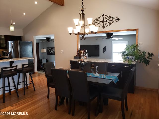 9 Winthrop Place, Hazlet, NJ 07730