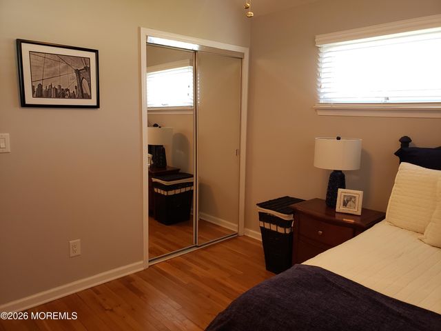 9 Winthrop Place, Hazlet, NJ 07730